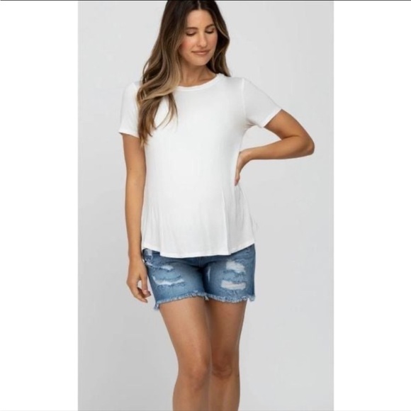 NWT Pink blush Maternity Jean Shorts - Picture 1 of 7